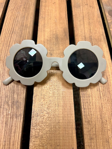Groovy Sunnies